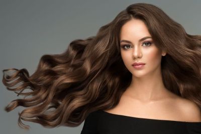 رازهای موس مو: چگونه این محصول می‌تواند حجم و درخشش به موهای شما ببخشد؟