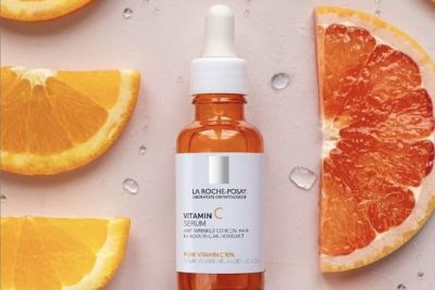 بررسی کامل سرم‌های پوستی: انواع و فواید آنها برای سلامت پوست