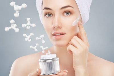 راهنمای جامع روشن‌کننده‌های پوست: از محصولات طبیعی تا درمان‌های کلینیکی